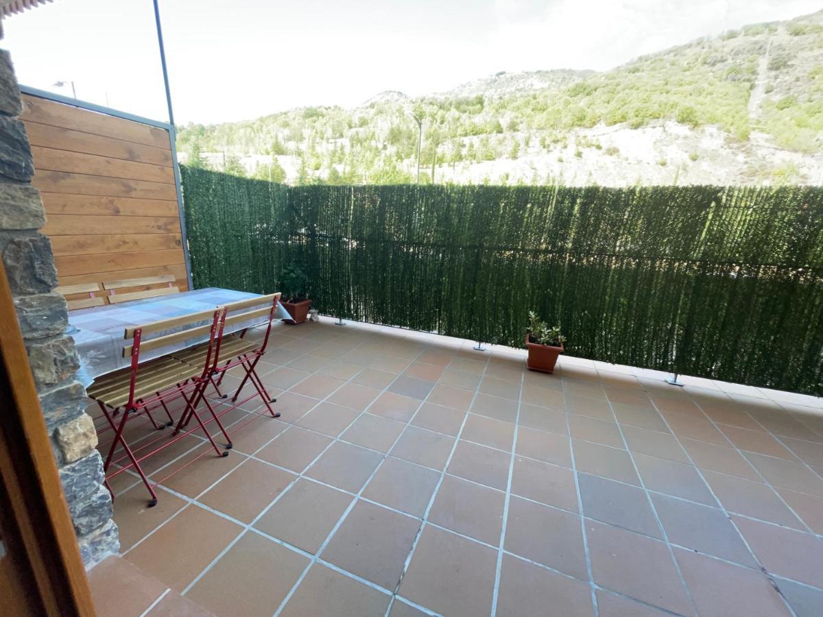 Apartamento Precioso cálido apartamento en Sort con terraza Exterior foto